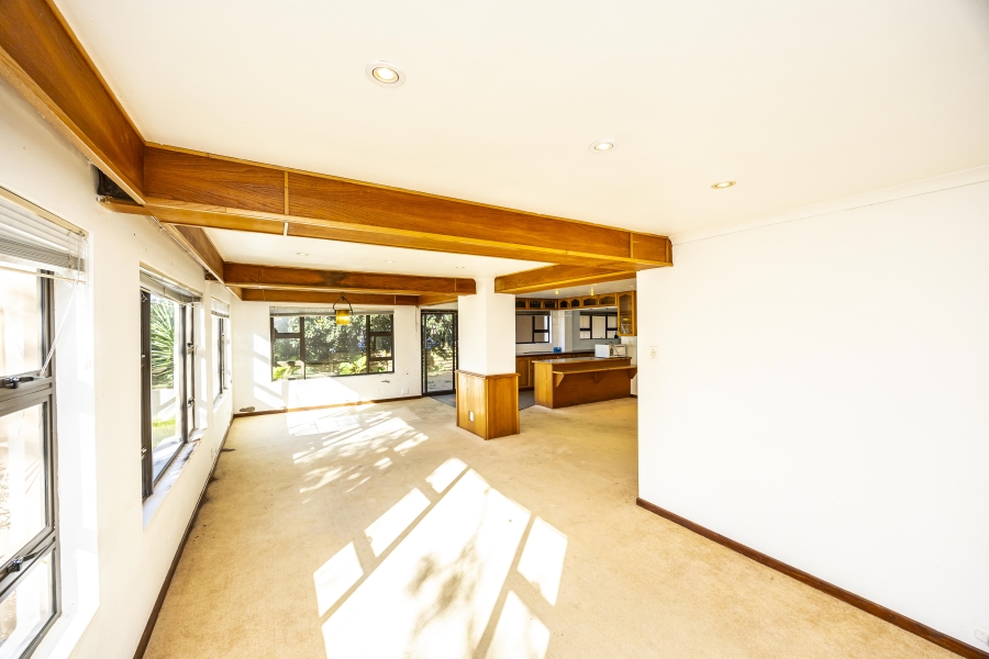 11 Bedroom Property for Sale in Gonubie North Eastern Cape